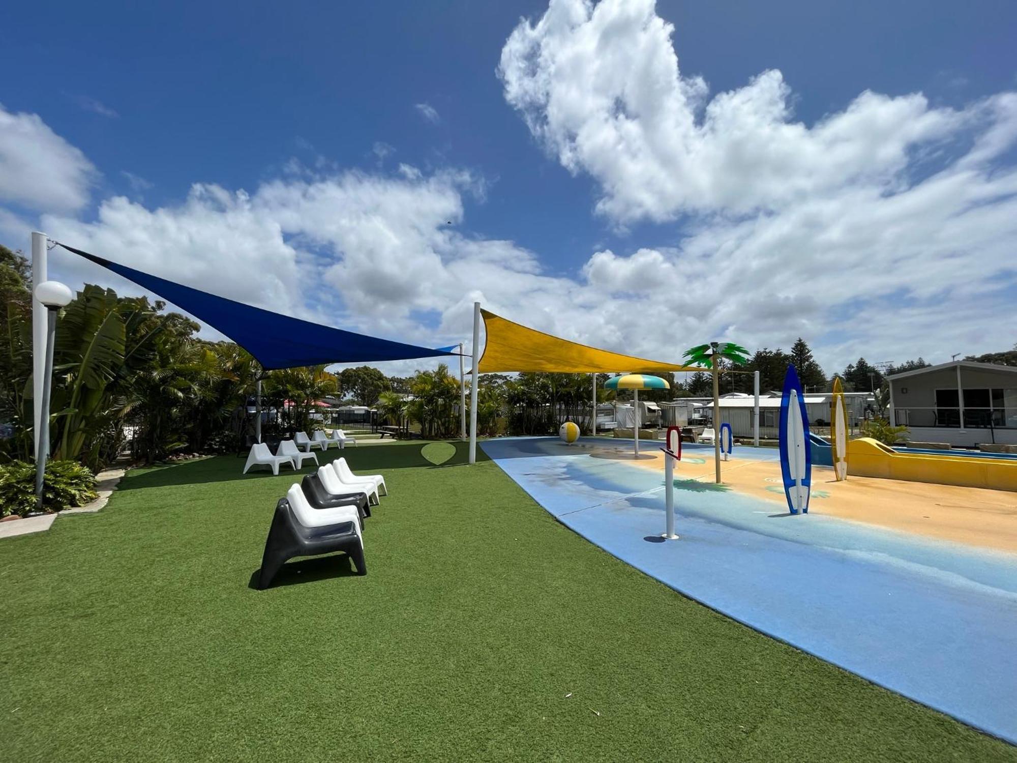 Shelly Beach Holiday Park Entrance Exterior photo