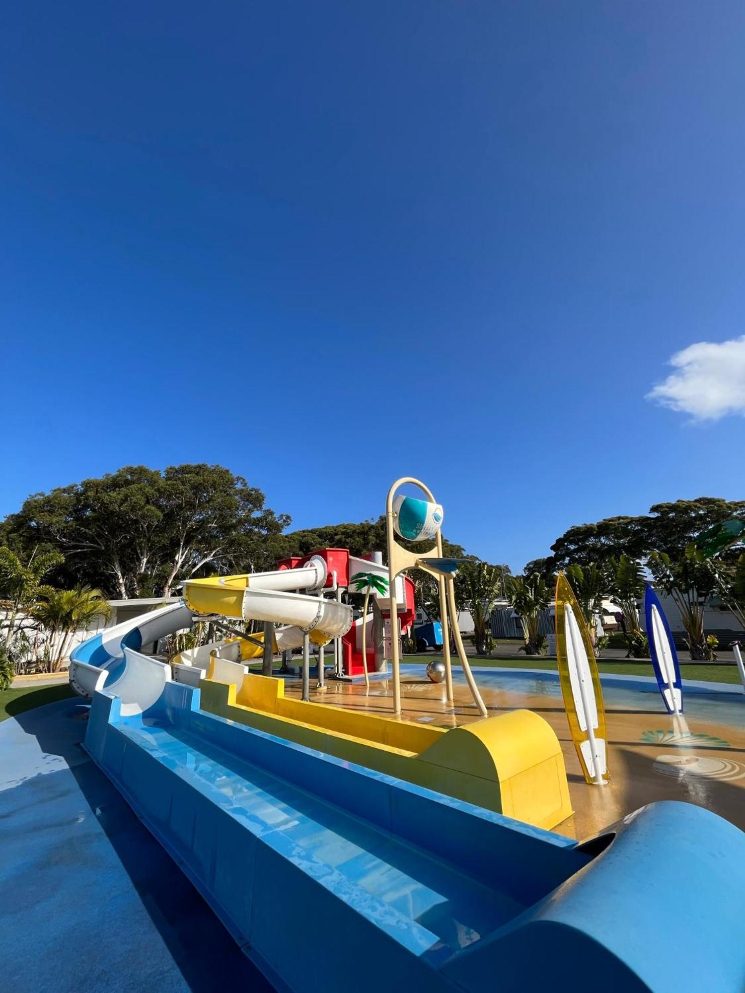 Shelly Beach Holiday Park Entrance Exterior photo