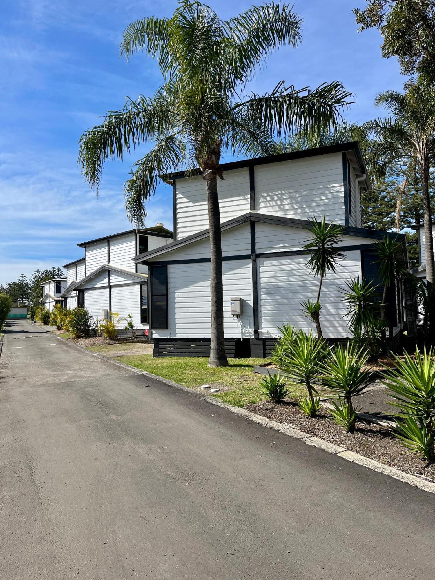 Shelly Beach Holiday Park Entrance Exterior photo