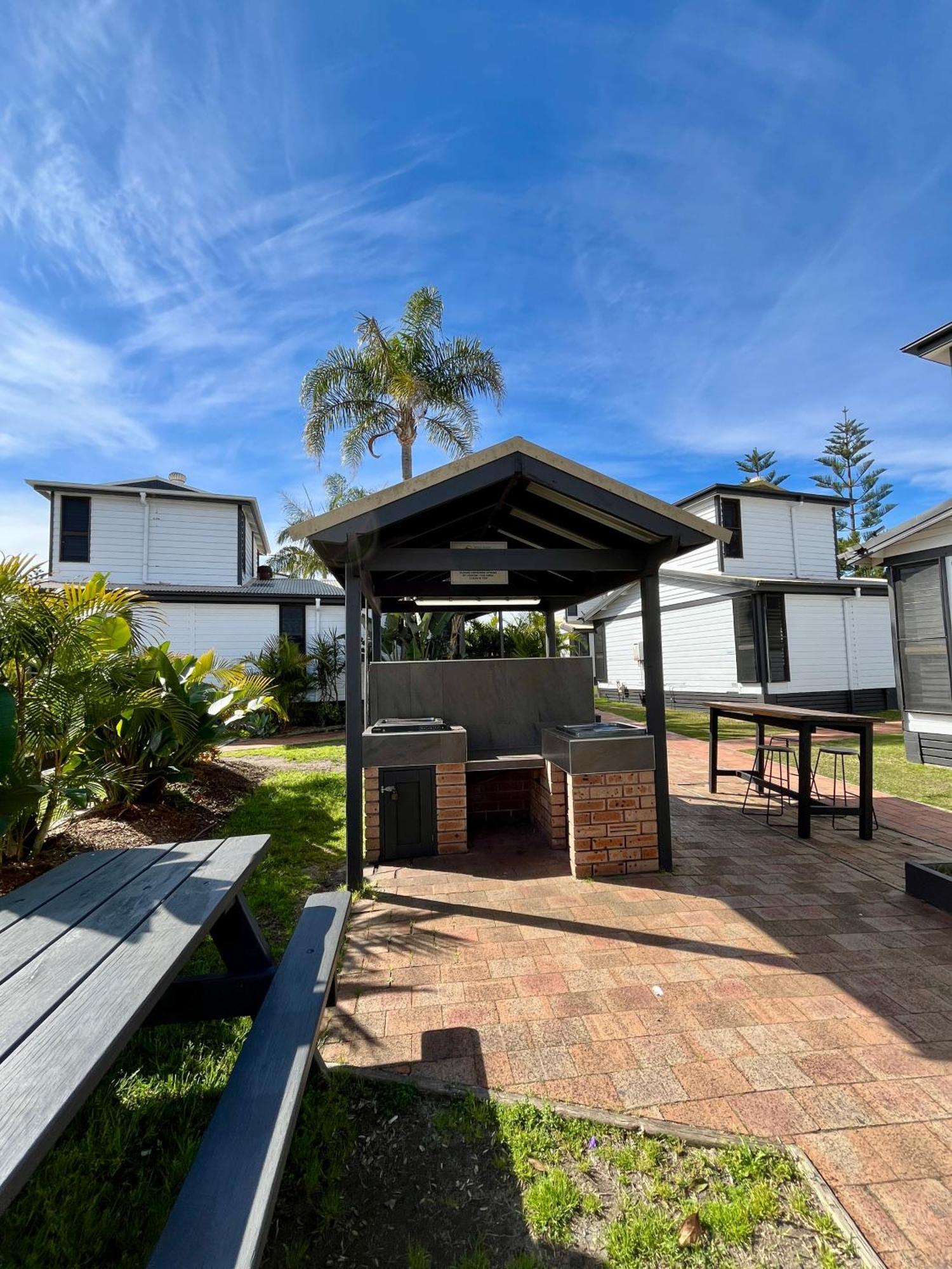 Shelly Beach Holiday Park Entrance Exterior photo